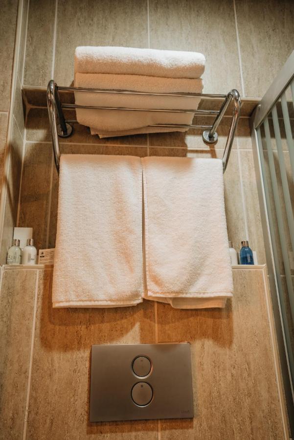Gulliver Mansion Hotel Istanbul Bagian luar foto