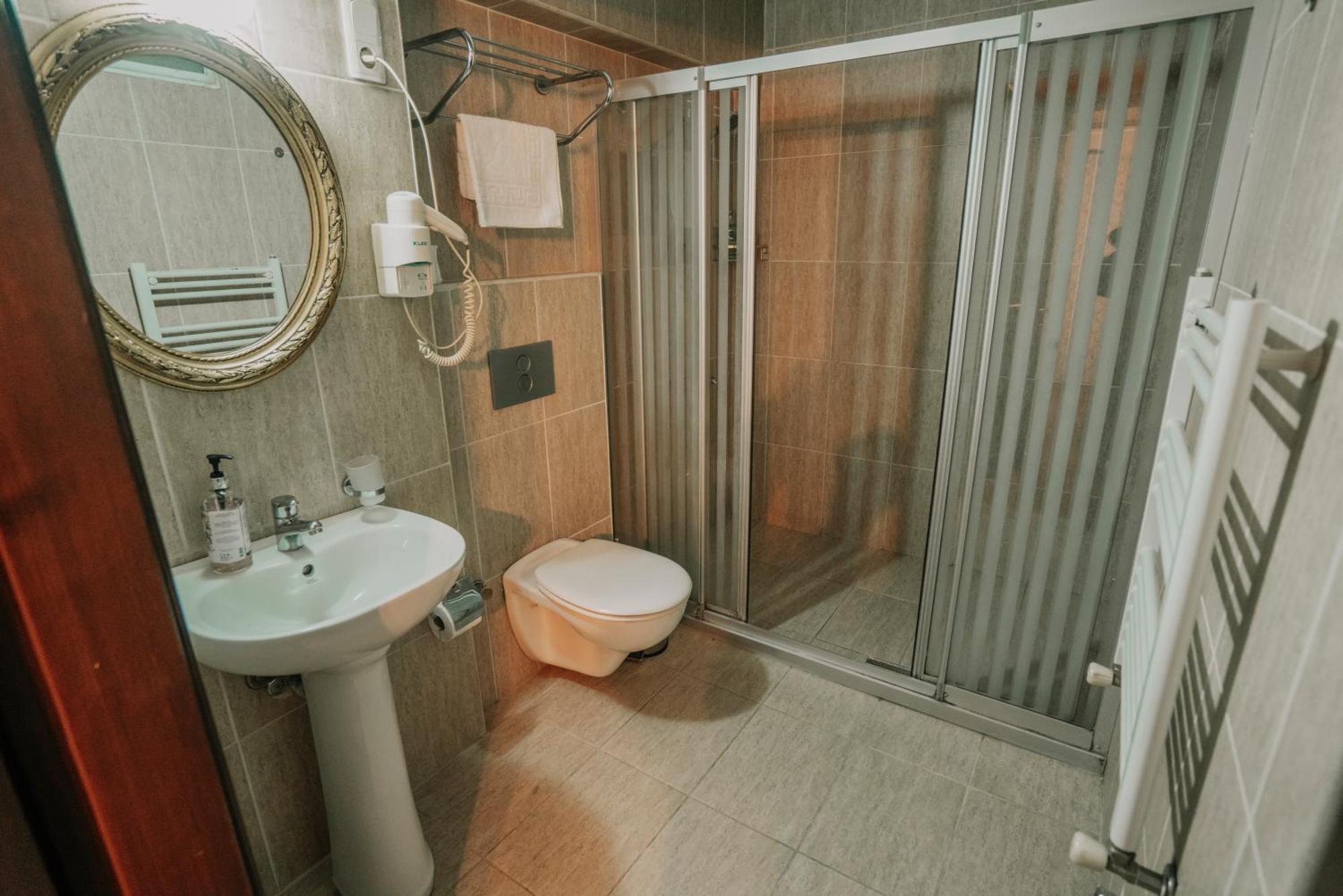 Gulliver Mansion Hotel Istanbul Bagian luar foto