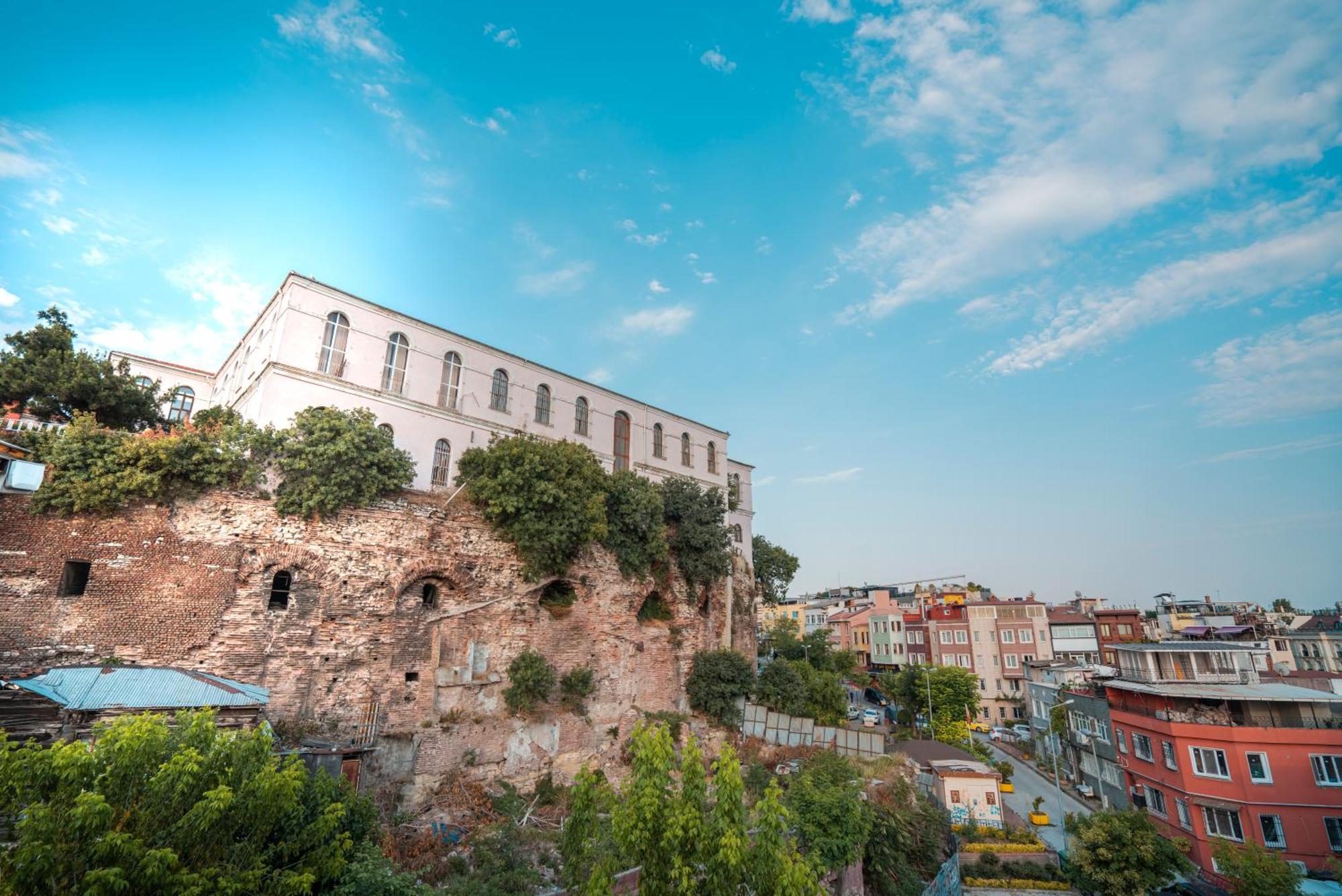 Gulliver Mansion Hotel Istanbul Bagian luar foto